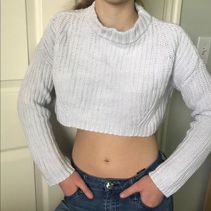 Crop top sweater